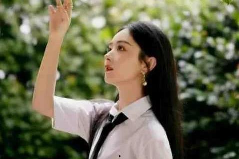 娱乐圈头号吃瓜风,揭秘明星幕后风云  第3张