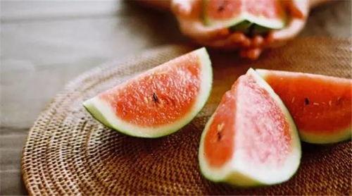 网红热巴吃热瓜 第2张 网红热巴吃热瓜 第2张