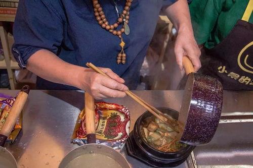 食堂吃瓜的网红,揭秘美食背后的故事