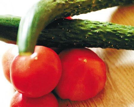 娱乐圈吃瓜番茄,番茄视角下的明星秘闻大揭秘 第2张 娱乐圈吃瓜番茄,番茄视角下的明星秘闻大揭秘 第2张